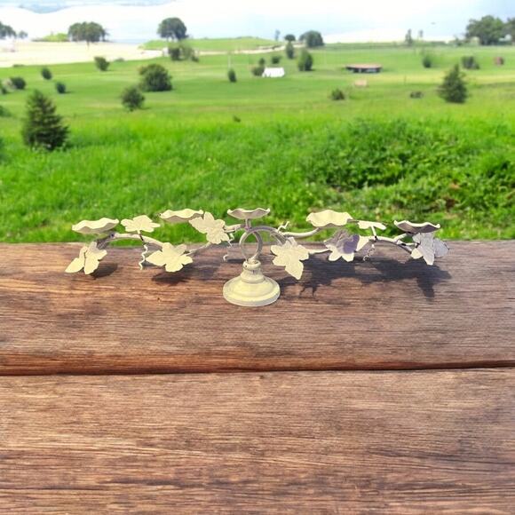 Vintage Italian Tole Metal Candelabra-Chippy Paint-Floral Vines-5 Tealight-White - Picture 1 of 8